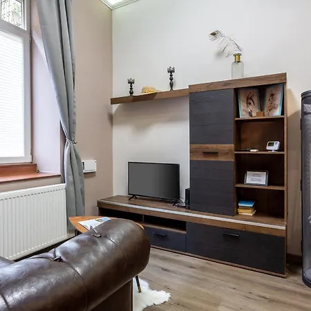 Goldcentral Akacfa *