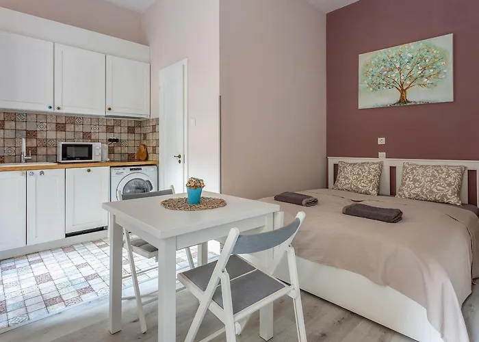 Goldcentral Akacfa * Budapesta